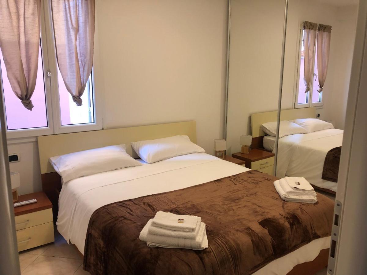 ヴェンティミーリアCasa Francesca: Un Mare Di Relax!アパートメント エクステリア 写真